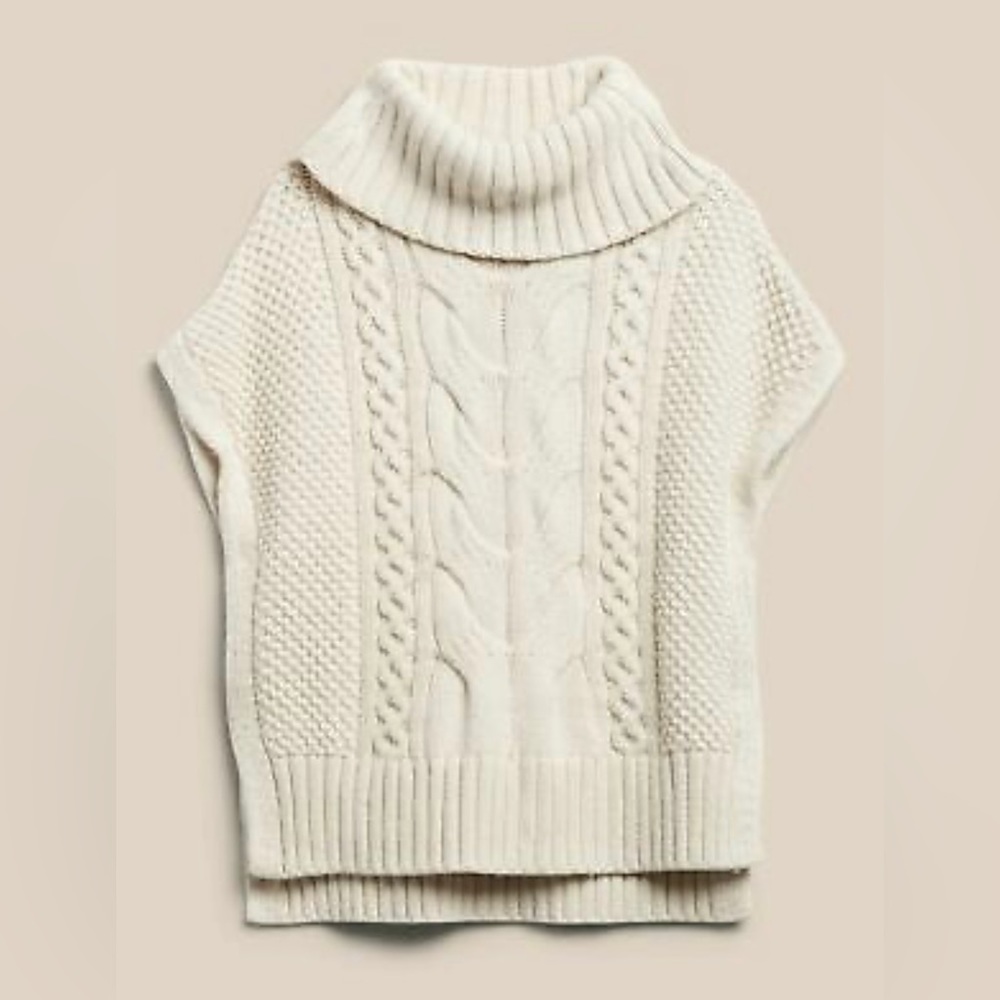 BANANA REPUBLIC Chunky Vest Size M